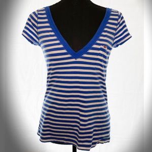 👛5 FOR $15! Hollister Short Sleeve T-Shirt w/pocket